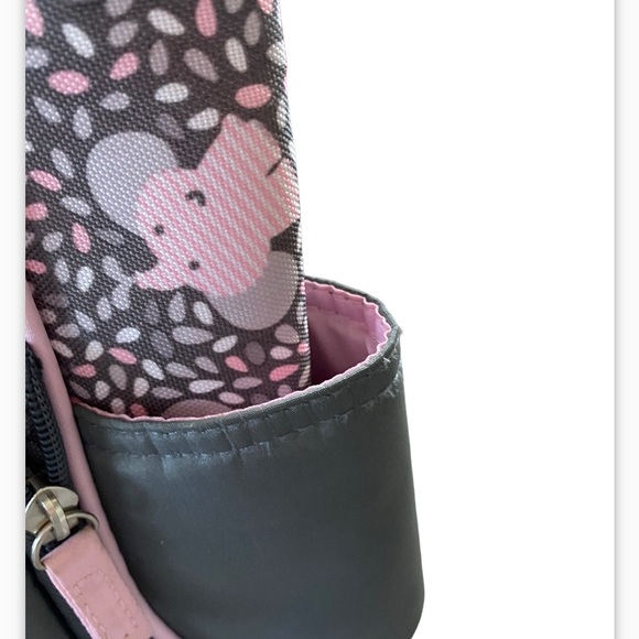 Babyboom baby bag elephant pink and gray has a lot of pockets - Picture 6 of 8